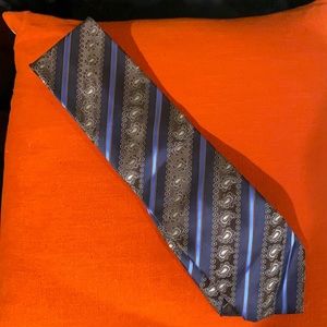 Italo Ferretti tie. Purple, brown, gold